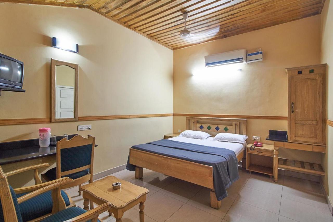 Hotel Maple Regency Kochi Ngoại thất bức ảnh